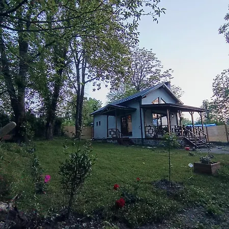 Tatil Evi Big - Sıcak Havuzlu